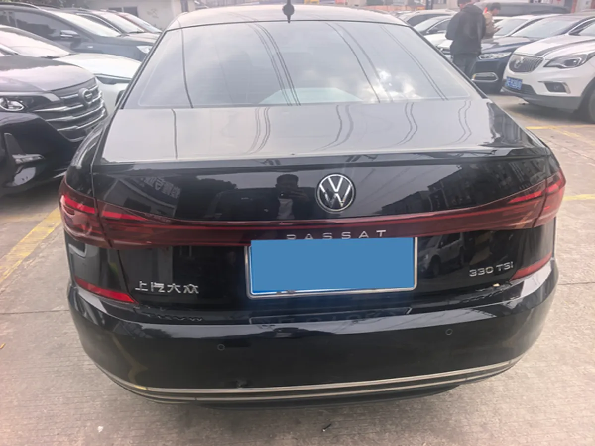 2021 Volkswagen Passat 2.0T 186HP L4 7DCT,autocango,china used car exporter,china ev exporter,chinese used car exporter,chinese used ev exporter