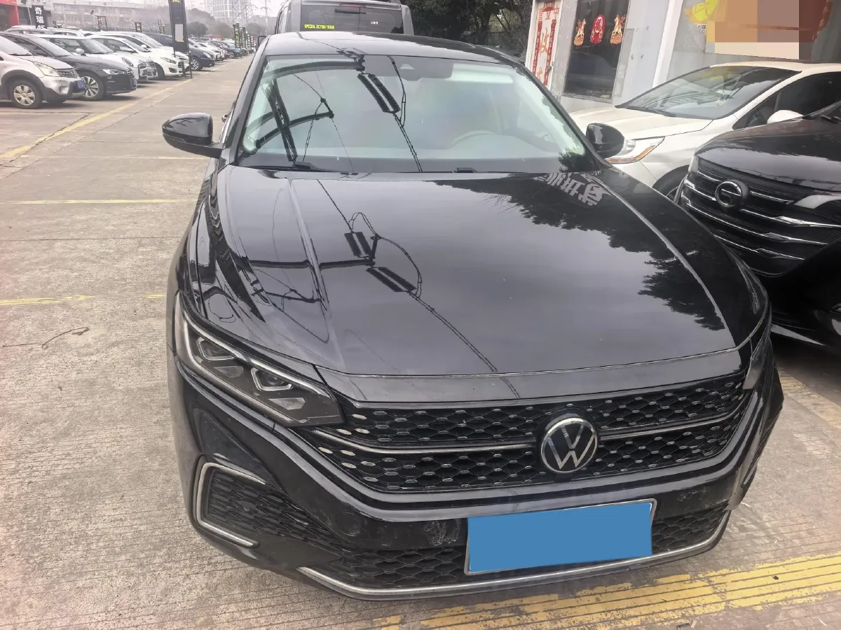 2021 Volkswagen Passat 2.0T 186HP L4 7DCT,autocango,china used car exporter,china ev exporter,chinese used car exporter,chinese used ev exporter