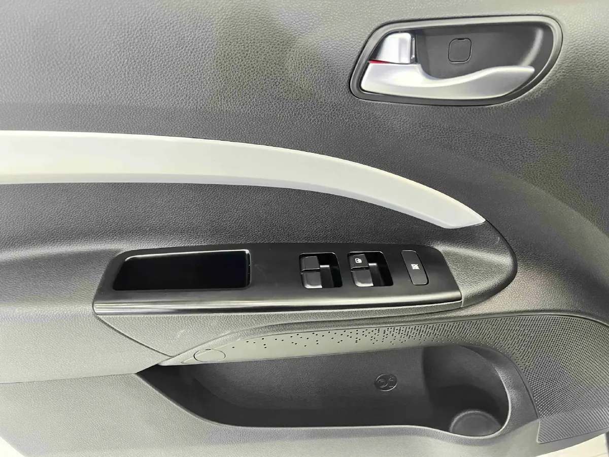 2021 Kia KX1 1.4L 100HP L4 6AT,autocango,china used car exporter,china ev exporter,chinese used car exporter,chinese used ev exporter