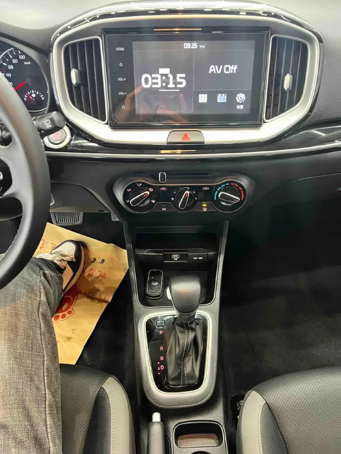 2021 Kia KX1 1.4L 100HP L4 6AT,autocango,china used car exporter,china ev exporter,chinese used car exporter,chinese used ev exporter