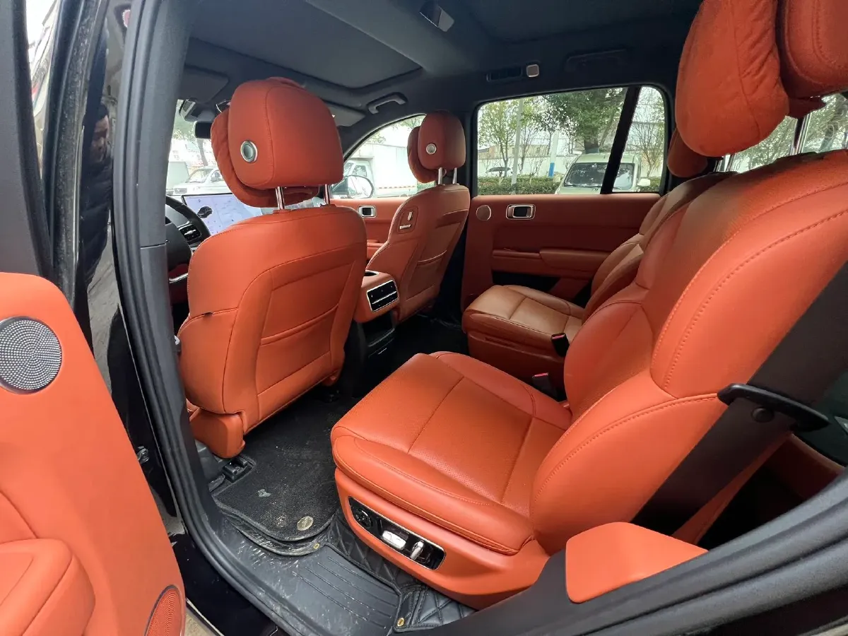 2023 Li L7 Range Extended 154HP REEV 40.9KWH,autocango,china used car exporter,china ev exporter,chinese used car exporter,chinese used ev exporter