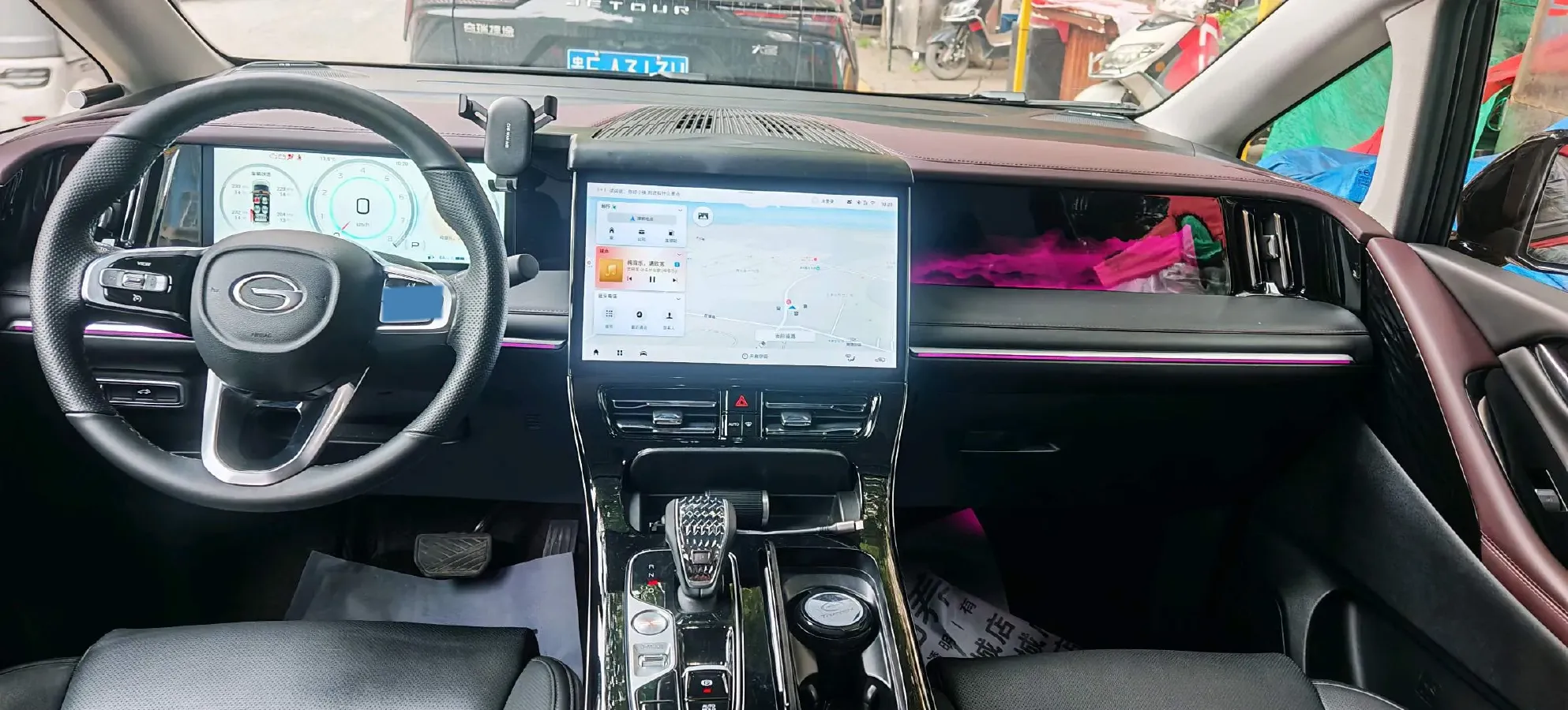 2024 GAC Trumpchi M8 2.0T 252HP L4 8AT,autocango,china used car exporter,china ev exporter,chinese used car exporter,chinese used ev exporter