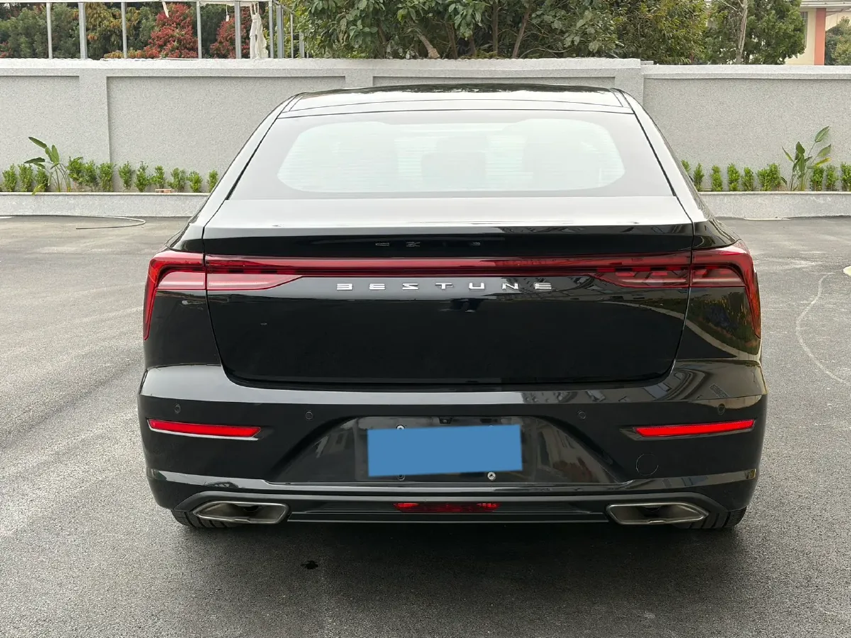 2023 Bestune B70 1.5T 169HP L4 7DCT,autocango,china used car exporter,china ev exporter,chinese used car exporter,chinese used ev exporter