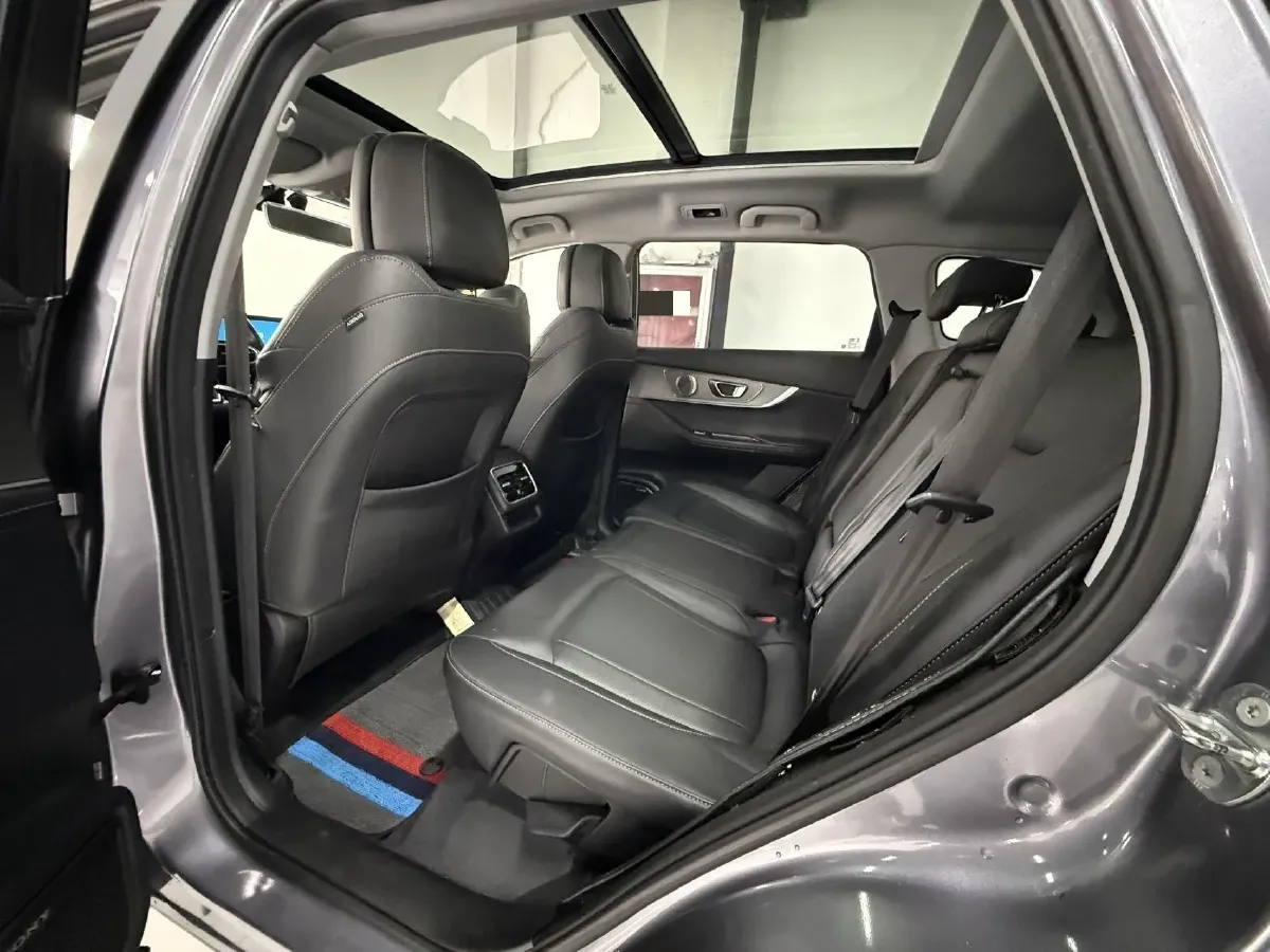 2022 Chery Tiggo 8 PRO 1.6T 197HP L4 7DCT,autocango,china used car exporter,china ev exporter,chinese used car exporter,chinese used ev exporter