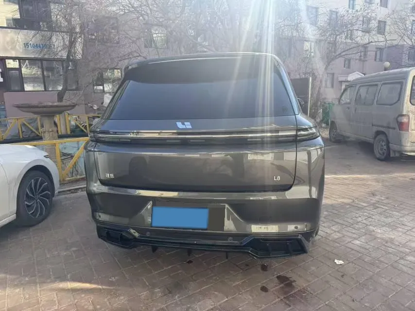2023 Li L8 Range Extended 154HP REEV 40.9KWH,autocango,china used car exporter,china ev exporter,chinese used car exporter,chinese used ev exporter