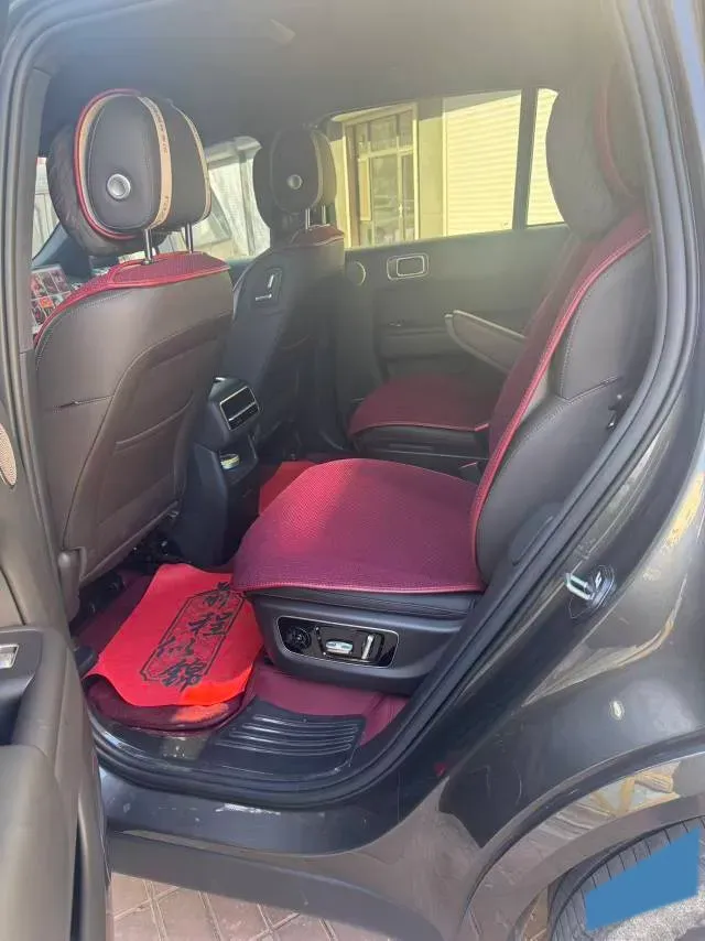 2023 Li L8 Range Extended 154HP REEV 40.9KWH,autocango,china used car exporter,china ev exporter,chinese used car exporter,chinese used ev exporter