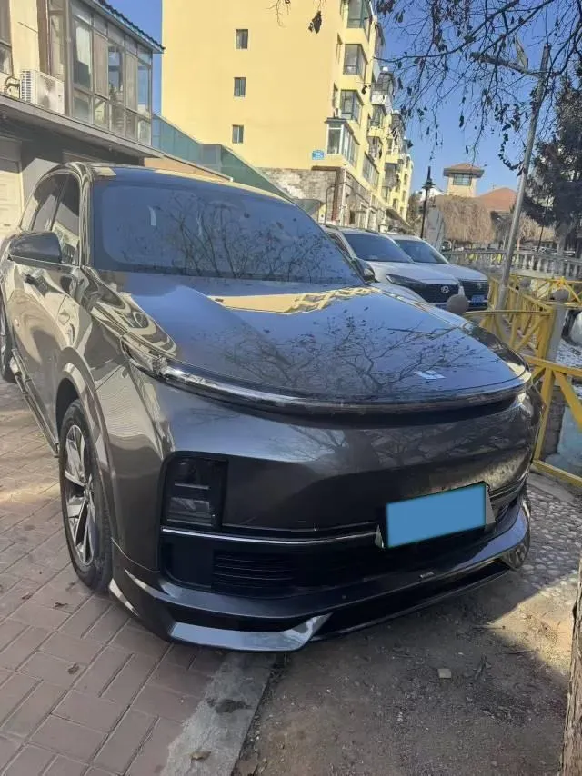 2023 Li L8 Range Extended 154HP REEV 40.9KWH,autocango,china used car exporter,china ev exporter,chinese used car exporter,chinese used ev exporter