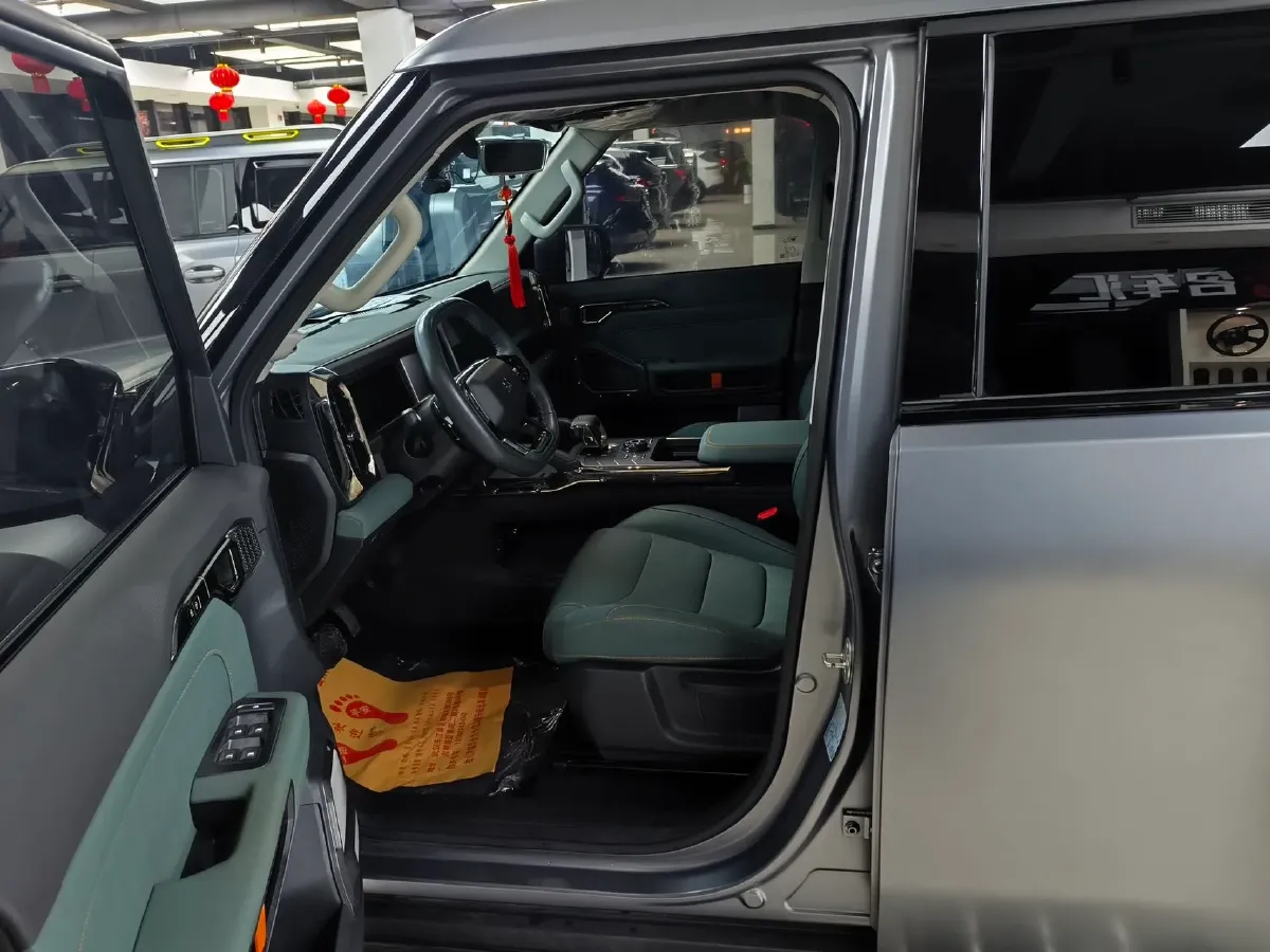 2023 Jetour Traveller 1.5T 184HP L4 7DCT,autocango,china used car exporter,china ev exporter,chinese used car exporter,chinese used ev exporter