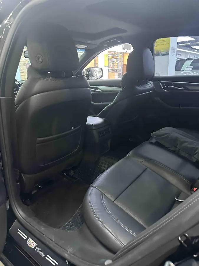 2023 Cadillac CT5 2.0T 237HP L4 10AT,autocango,china used car exporter,china ev exporter,chinese used car exporter,chinese used ev exporter