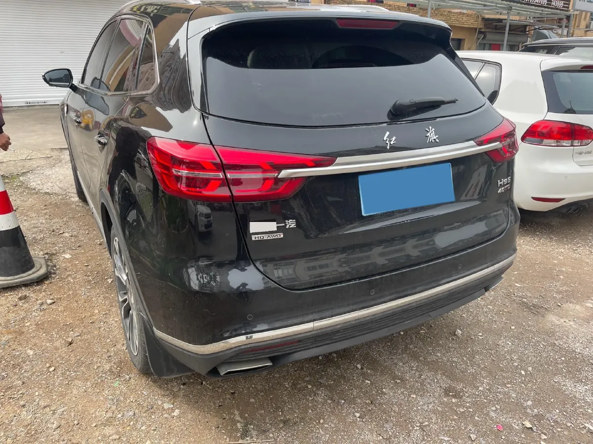 2022 HongQi HS5 2.0T 224HP L4 6AT,autocango,china used car exporter,china ev exporter,chinese used car exporter,chinese used ev exporter