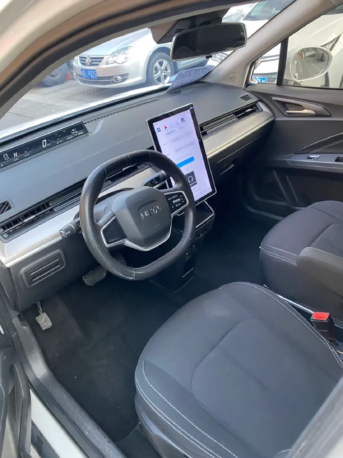 2022 Leapmotor T03 BEV 41KWH,autocango,china used car exporter,china ev exporter,chinese used car exporter,chinese used ev exporter