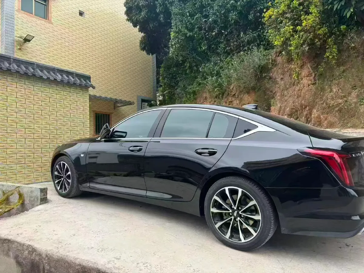 2023 Cadillac CT5 2.0T 237HP L4 10AT,autocango,china used car exporter,china ev exporter,chinese used car exporter,chinese used ev exporter