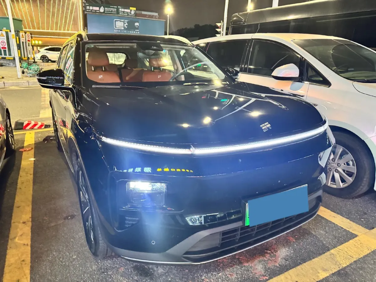 2024 Jetour X90 PRO 2.0T 254HP L4 7DCT,autocango,china used car exporter,china ev exporter,chinese used car exporter,chinese used ev exporter
