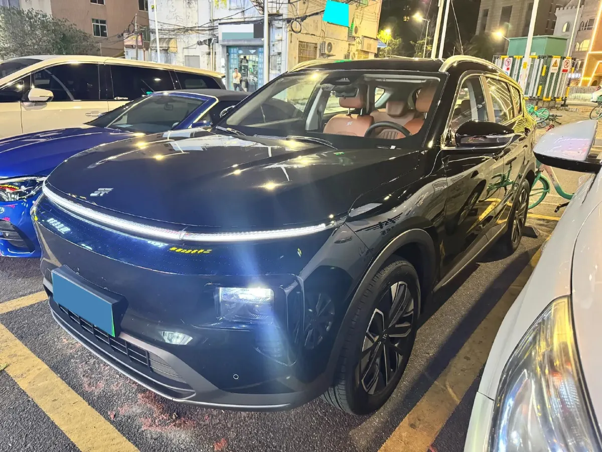 2024 Jetour X90 PRO 2.0T 254HP L4 7DCT,autocango,china used car exporter,china ev exporter,chinese used car exporter,chinese used ev exporter