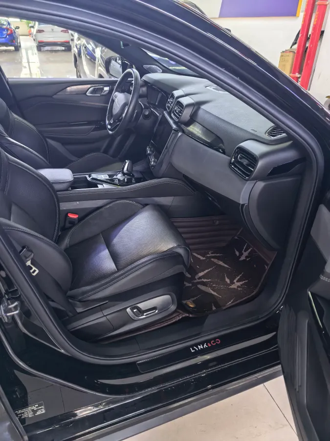 2021 LYNK&CO 03 1.5T 180HP L3 7DCT,autocango,china used car exporter,china ev exporter,chinese used car exporter,chinese used ev exporter