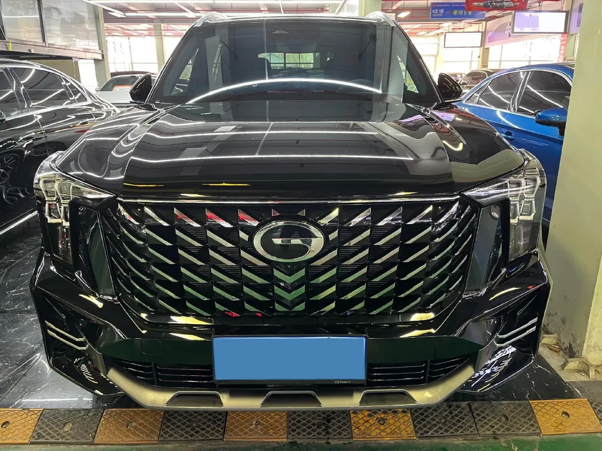 2025 GAC Trumpchi GS8 2.0T 252HP L4 8AT,autocango,china used car exporter,china ev exporter,chinese used car exporter,chinese used ev exporter