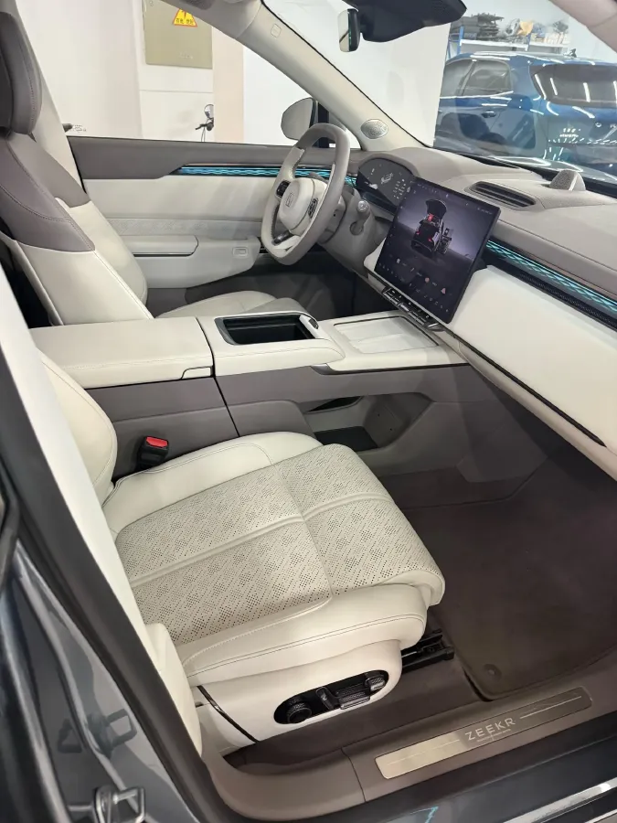 2025 Zeekr 7X BEV 100KWH,autocango,china used car exporter,china ev exporter,chinese used car exporter,chinese used ev exporter