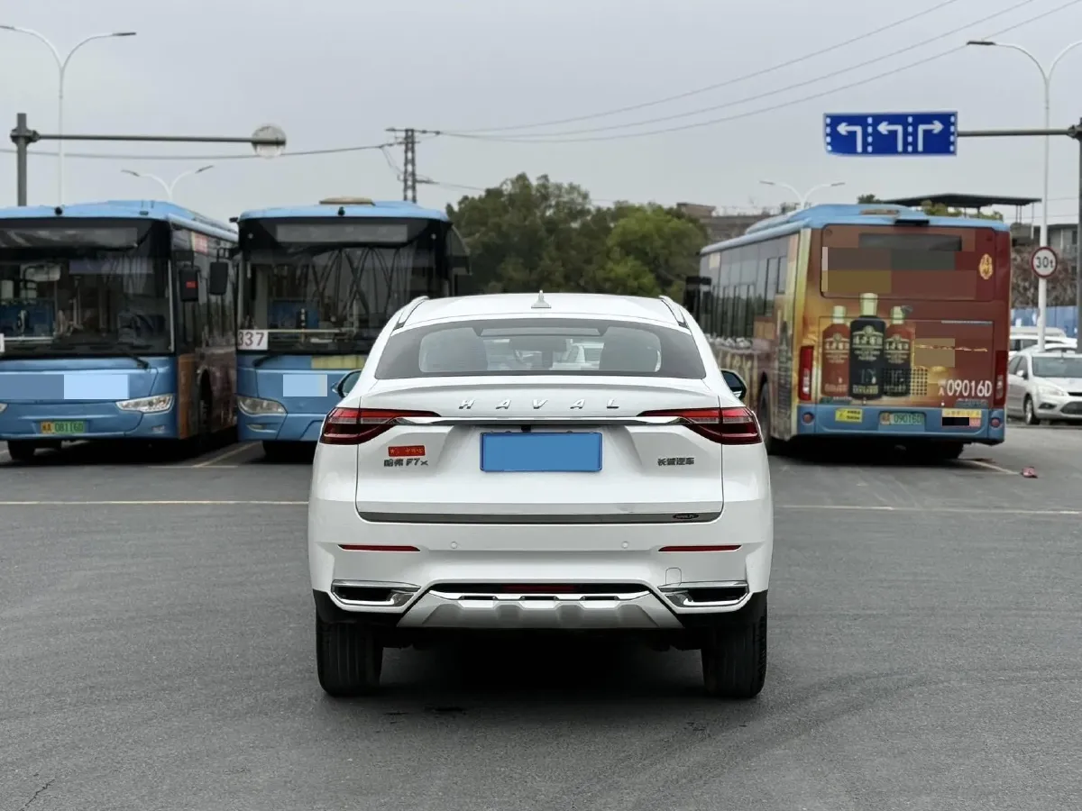 2021 Haval F7x 1.5T 169HP L4 7DCT,autocango,china used car exporter,china ev exporter,chinese used car exporter,chinese used ev exporter