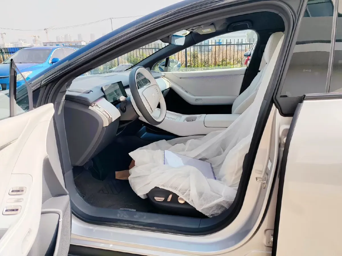 2024 Xpeng P7+ BEV 60.7KWH,autocango,china used car exporter,china ev exporter,chinese used car exporter,chinese used ev exporter