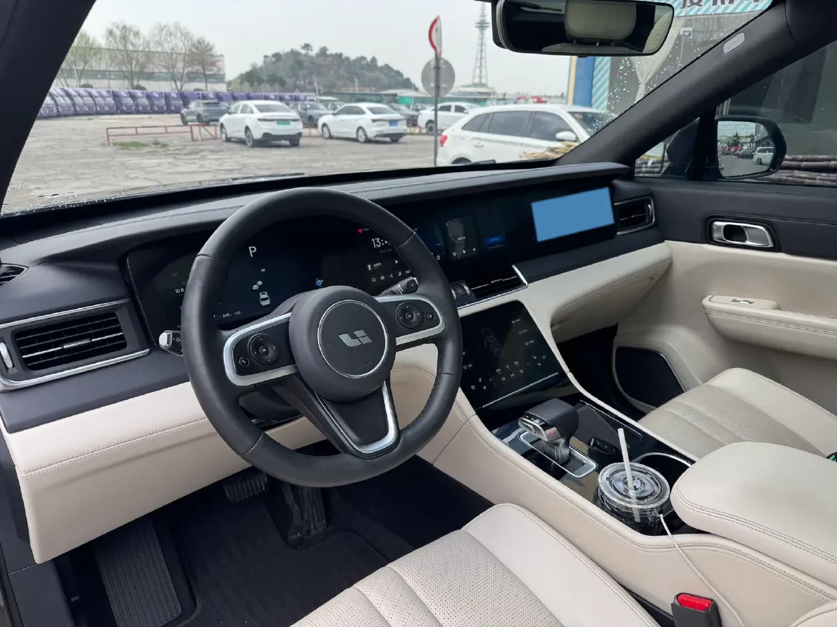 2020 Li ONE Range Extended 131HP REEV 40.5KWH,autocango,china used car exporter,china ev exporter,chinese used car exporter,chinese used ev exporter