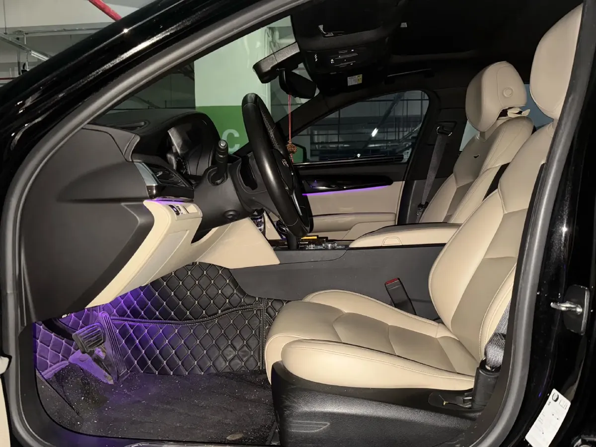 2021 Cadillac CT6 2.0T 237HP L4 10AT,autocango,china used car exporter,china ev exporter,chinese used car exporter,chinese used ev exporter