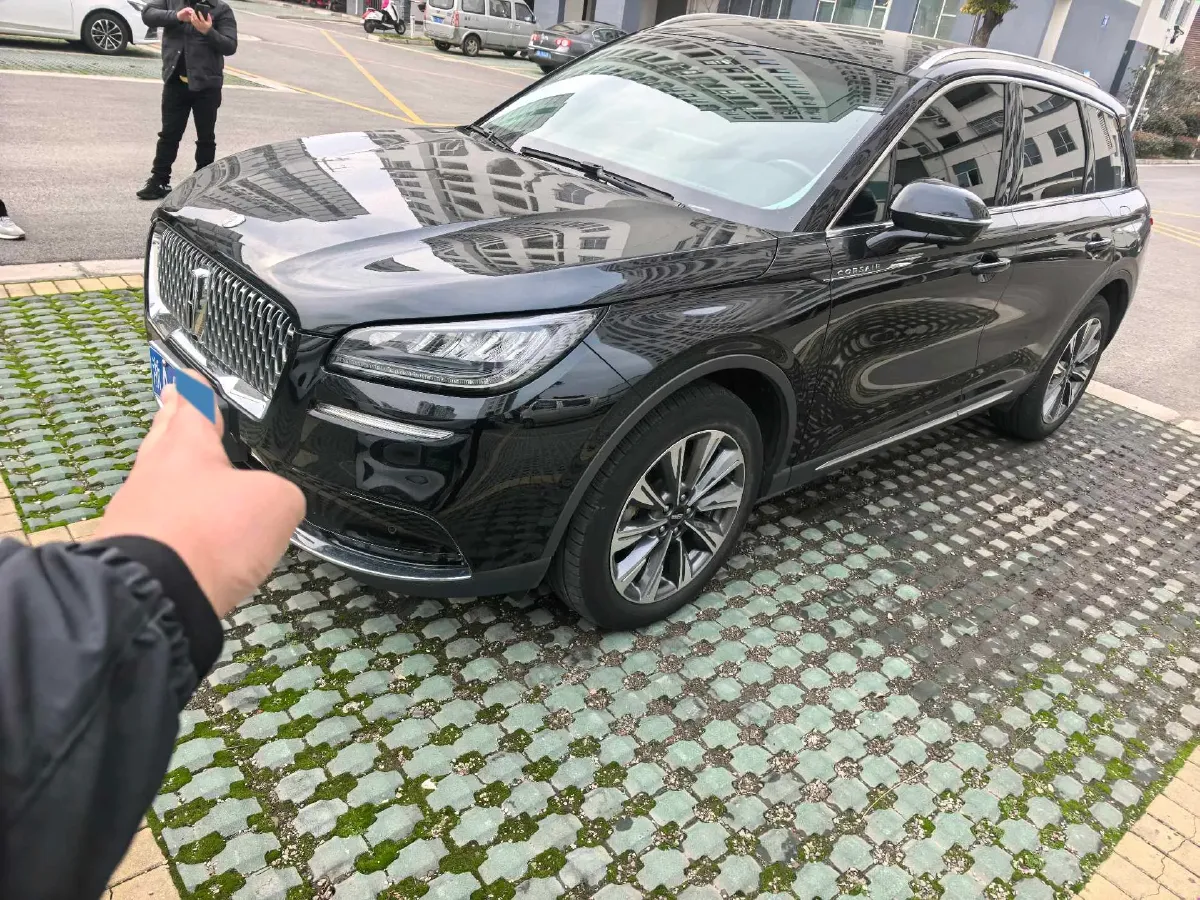 2022 Lincoln Corsair 2.0T 245HP L4 8AT,autocango,china used car exporter,china ev exporter,chinese used car exporter,chinese used ev exporter
