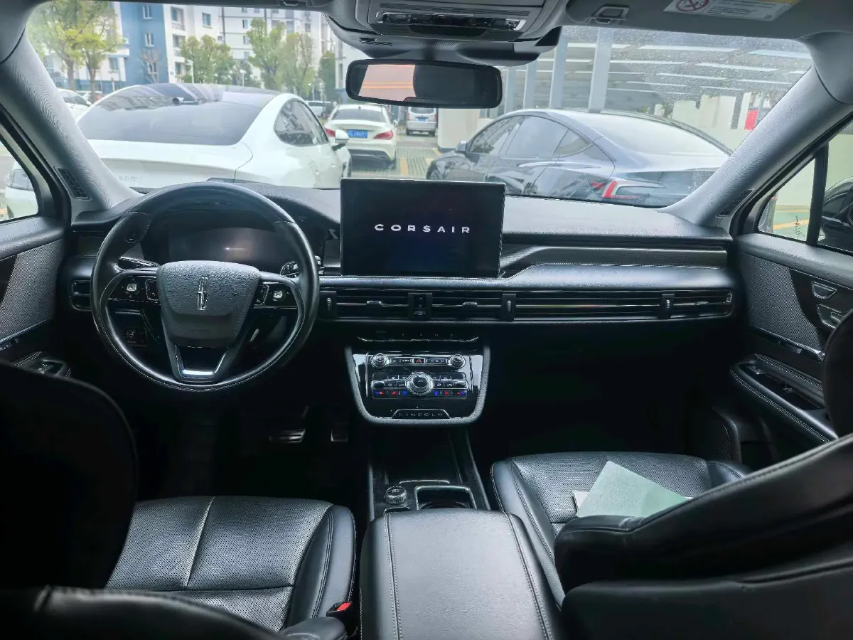 2022 Lincoln Corsair 2.0T 245HP L4 8AT,autocango,china used car exporter,china ev exporter,chinese used car exporter,chinese used ev exporter