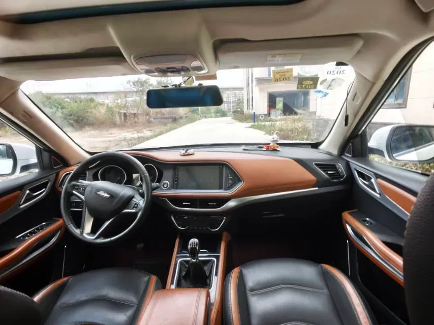 2017 Zotye T300 1.5L 112HP L4 5MT,autocango,china used car exporter,china ev exporter,chinese used car exporter,chinese used ev exporter