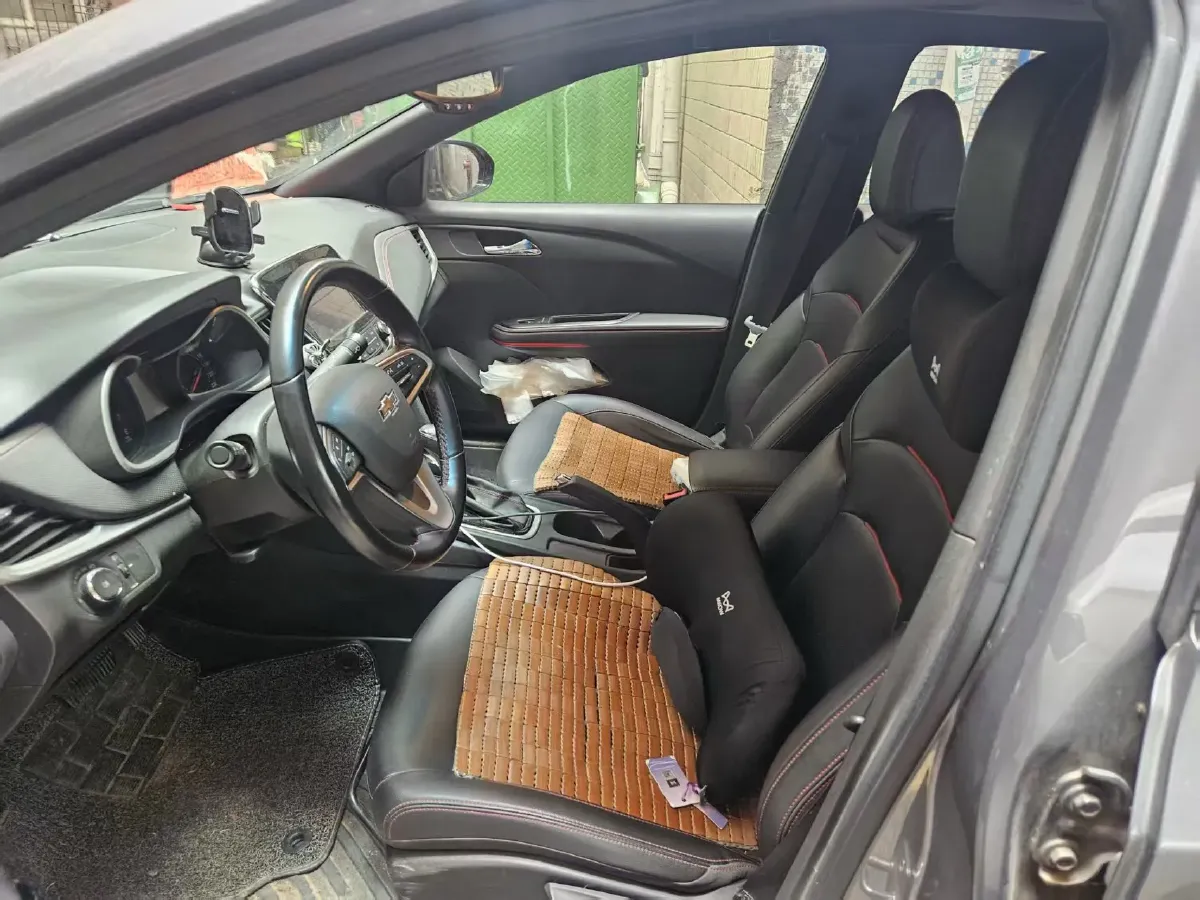 2019 Chevrolet Monza 1.3T 163HP L3 6AT,autocango,china used car exporter,china ev exporter,chinese used car exporter,chinese used ev exporter