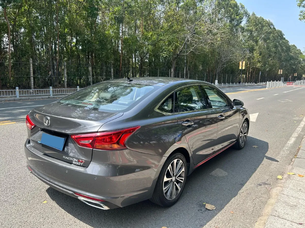 2021 ChangAn Raeton CC 1.5T 180HP L4 7DCT,autocango,china used car exporter,china ev exporter,chinese used car exporter,chinese used ev exporter