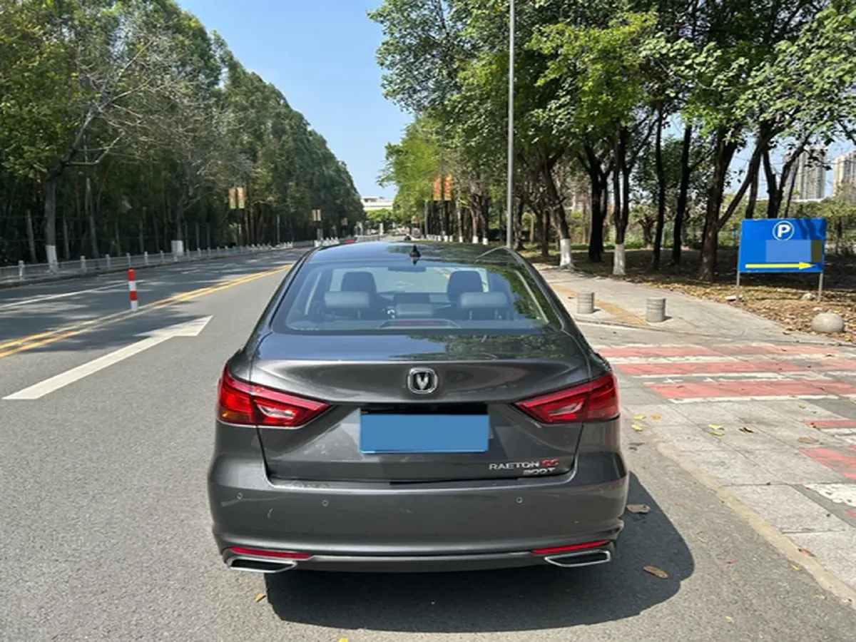 2021 ChangAn Raeton CC 1.5T 180HP L4 7DCT,autocango,china used car exporter,china ev exporter,chinese used car exporter,chinese used ev exporter