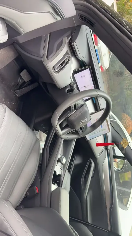 2025 BYD SongL EV BEV 71.8KWH,autocango,china used car exporter,china ev exporter,chinese used car exporter,chinese used ev exporter