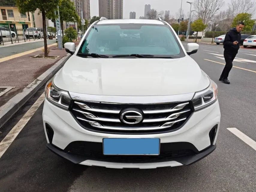 2019 GAC Trumpchi GS4 1.5T 169HP L4 6MT,autocango,china used car exporter,china ev exporter,chinese used car exporter,chinese used ev exporter