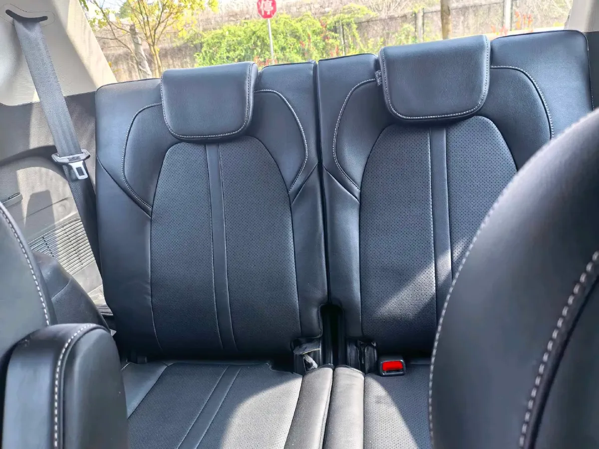 2018 BaoJun 360 1.5L 112HP L4 6MT,autocango,china used car exporter,china ev exporter,chinese used car exporter,chinese used ev exporter