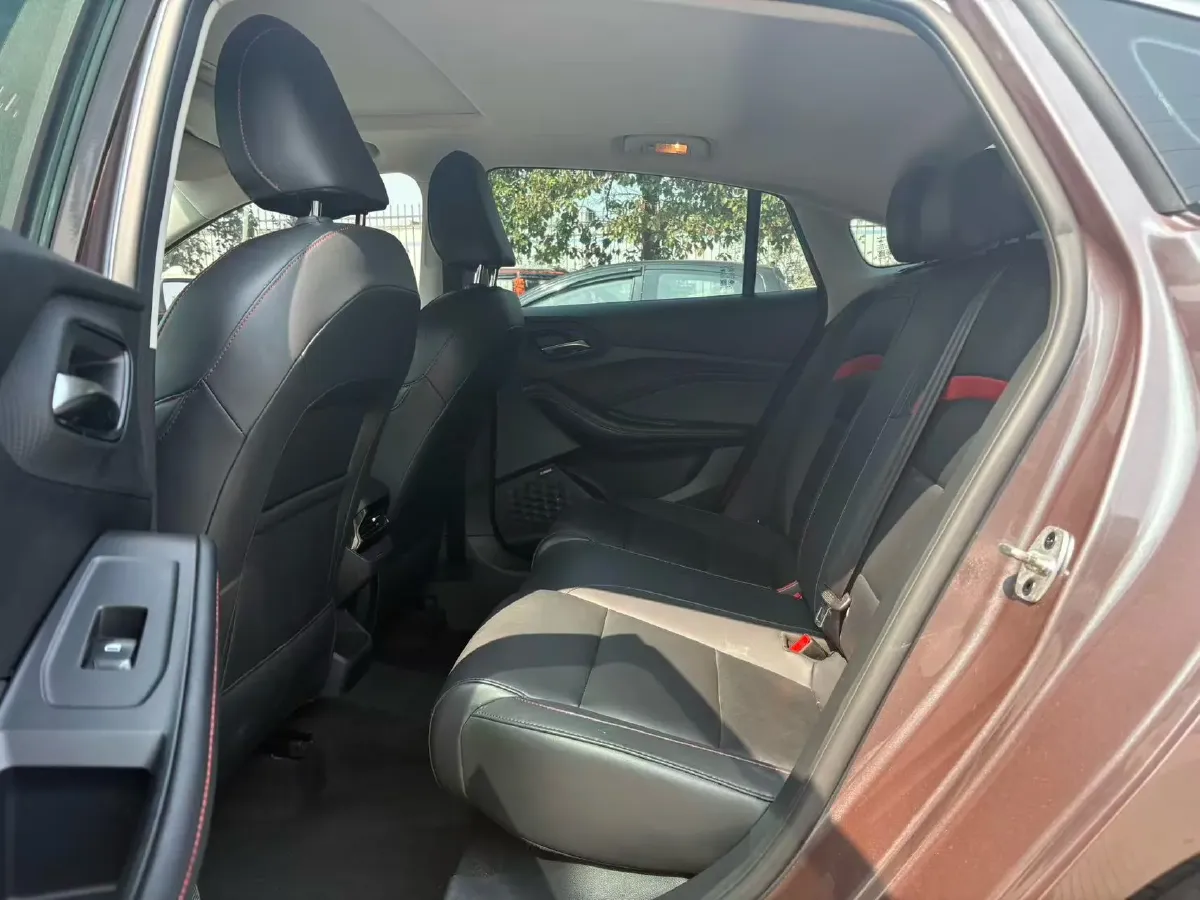 2021 MG 5 1.5L 120HP L4 CVT,autocango,china used car exporter,china ev exporter,chinese used car exporter,chinese used ev exporter