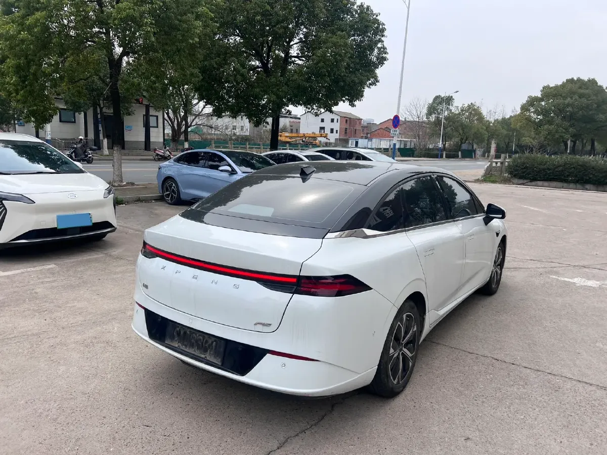 2024 Xpeng P5 BEV 55.4KWH,autocango,china used car exporter,china ev exporter,chinese used car exporter,chinese used ev exporter