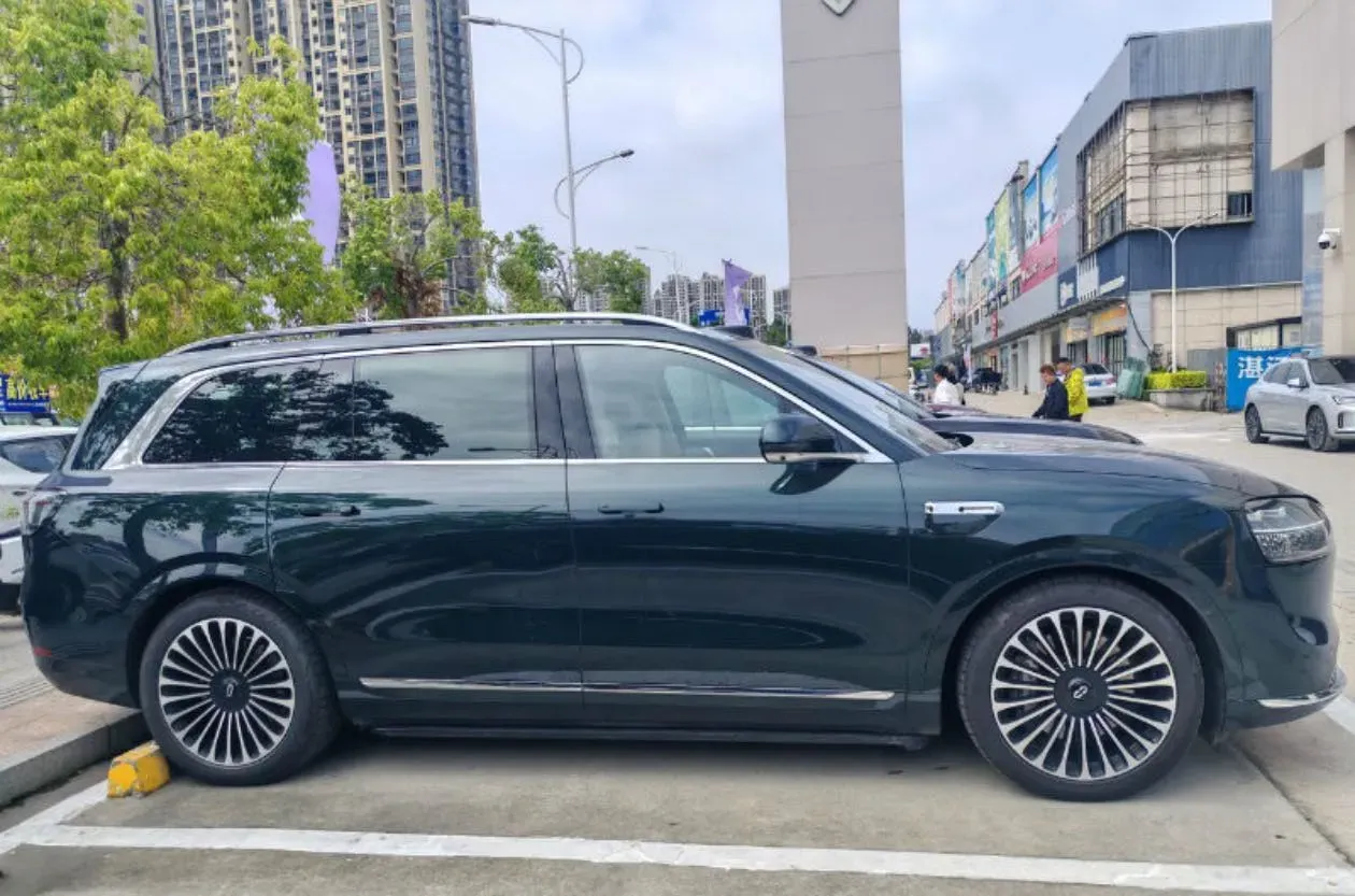 2025 AITO AITO M9 BEV 100KWH,autocango,china used car exporter,china ev exporter,chinese used car exporter,chinese used ev exporter