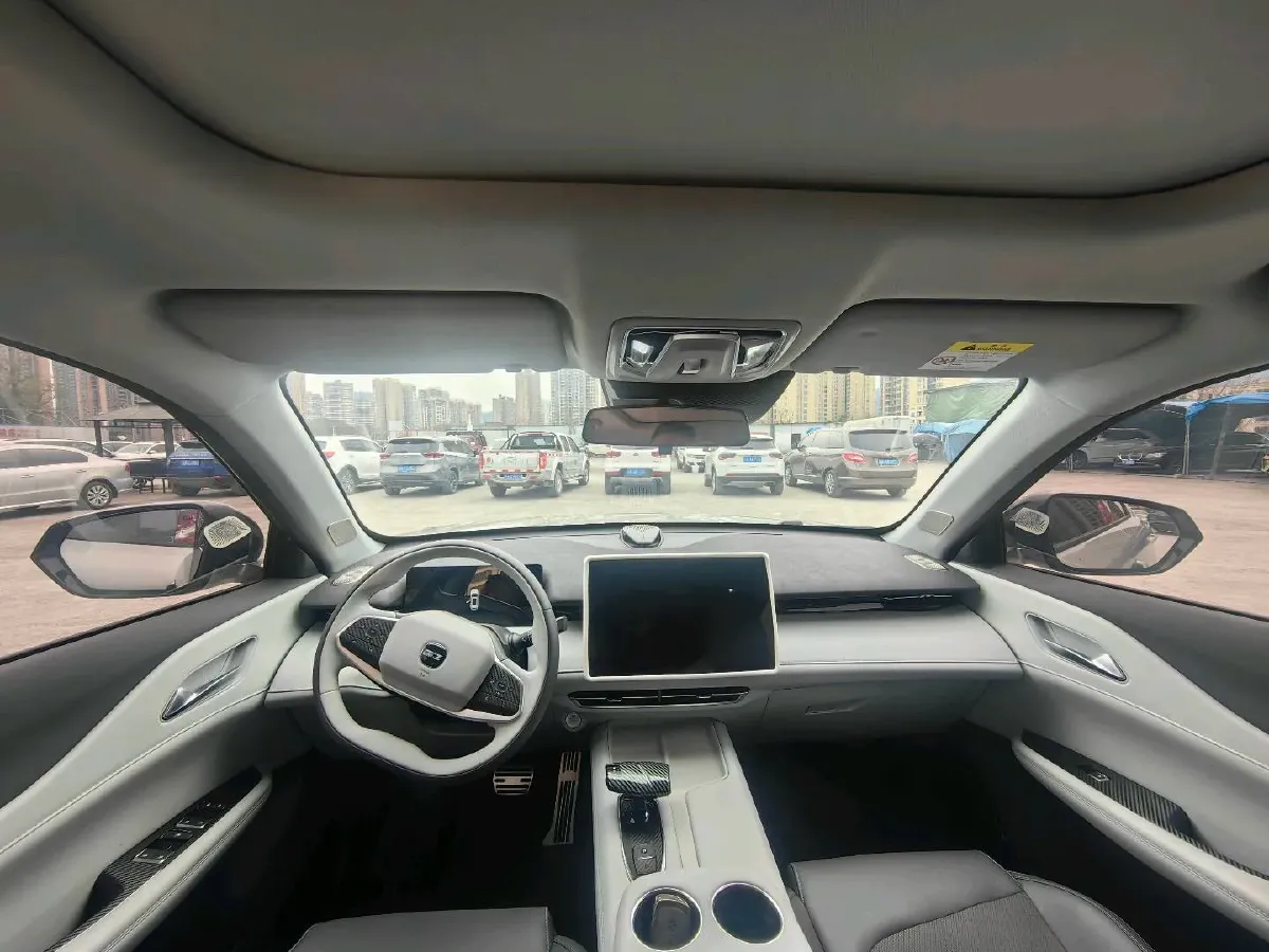 2025 ChangAn UNI-Z 1.5T 188HP L4 7DCT,autocango,china used car exporter,china ev exporter,chinese used car exporter,chinese used ev exporter