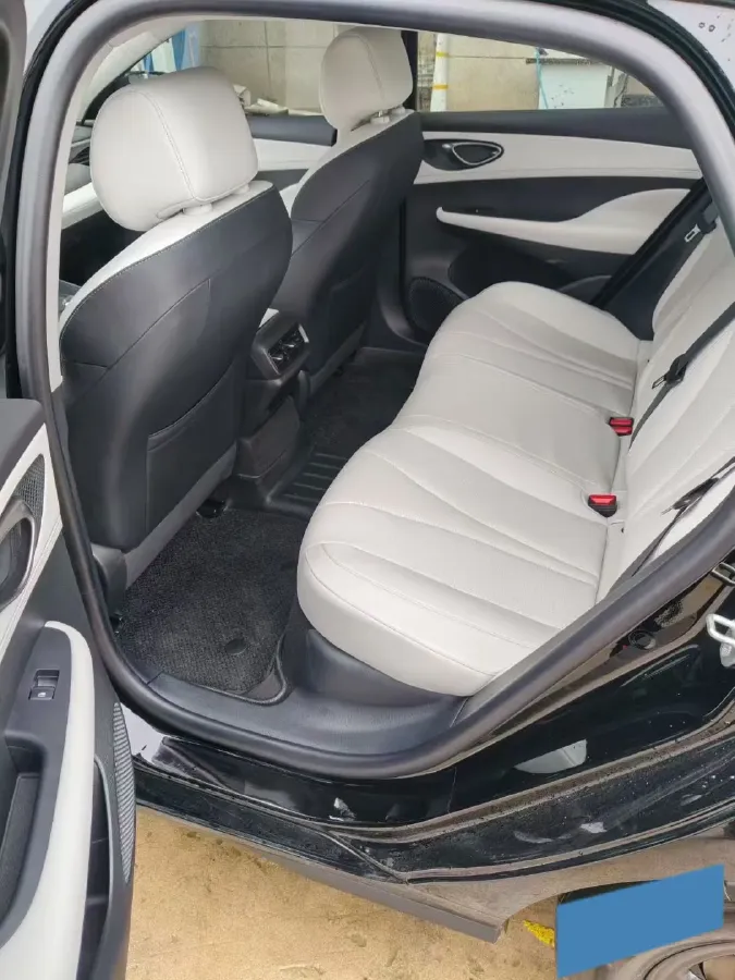 2025 BYD Seal05 DM-i 1.5L 101HP L4 E-CVT PHEV 7.68KWH,autocango,china used car exporter,china ev exporter,chinese used car exporter,chinese used ev exporter