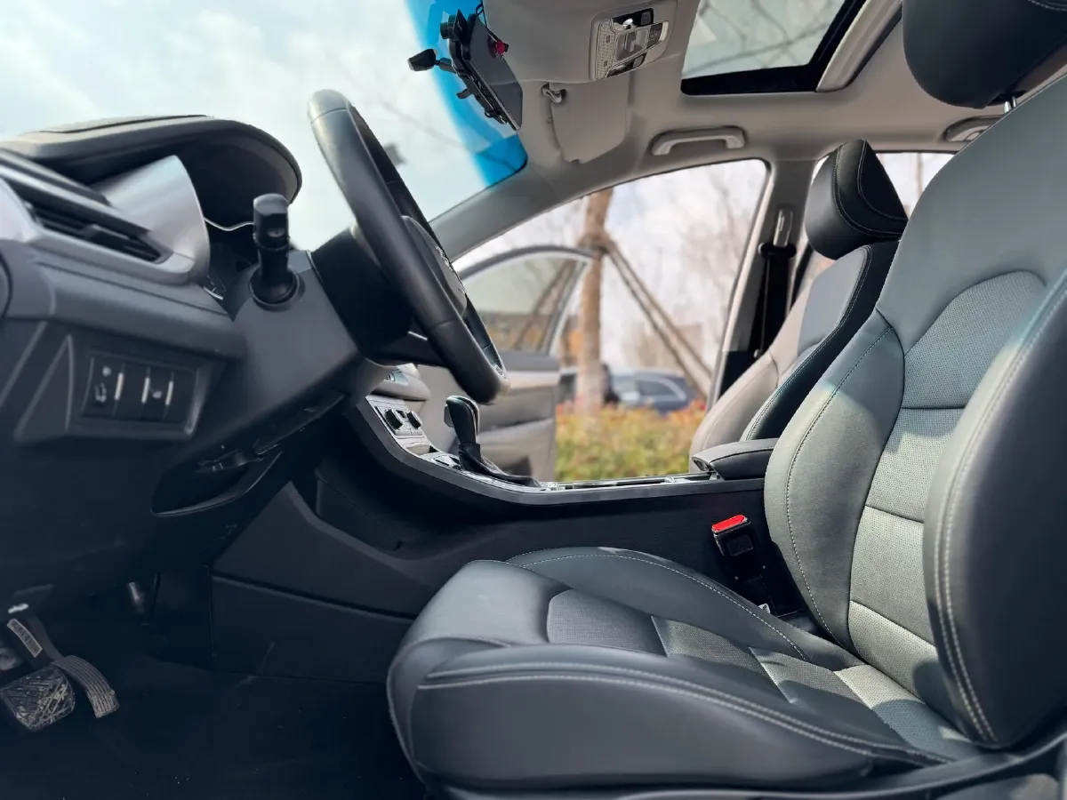 2020 Geely Emgrand 1.5L 109HP L4 CVT,autocango,china used car exporter,china ev exporter,chinese used car exporter,chinese used ev exporter