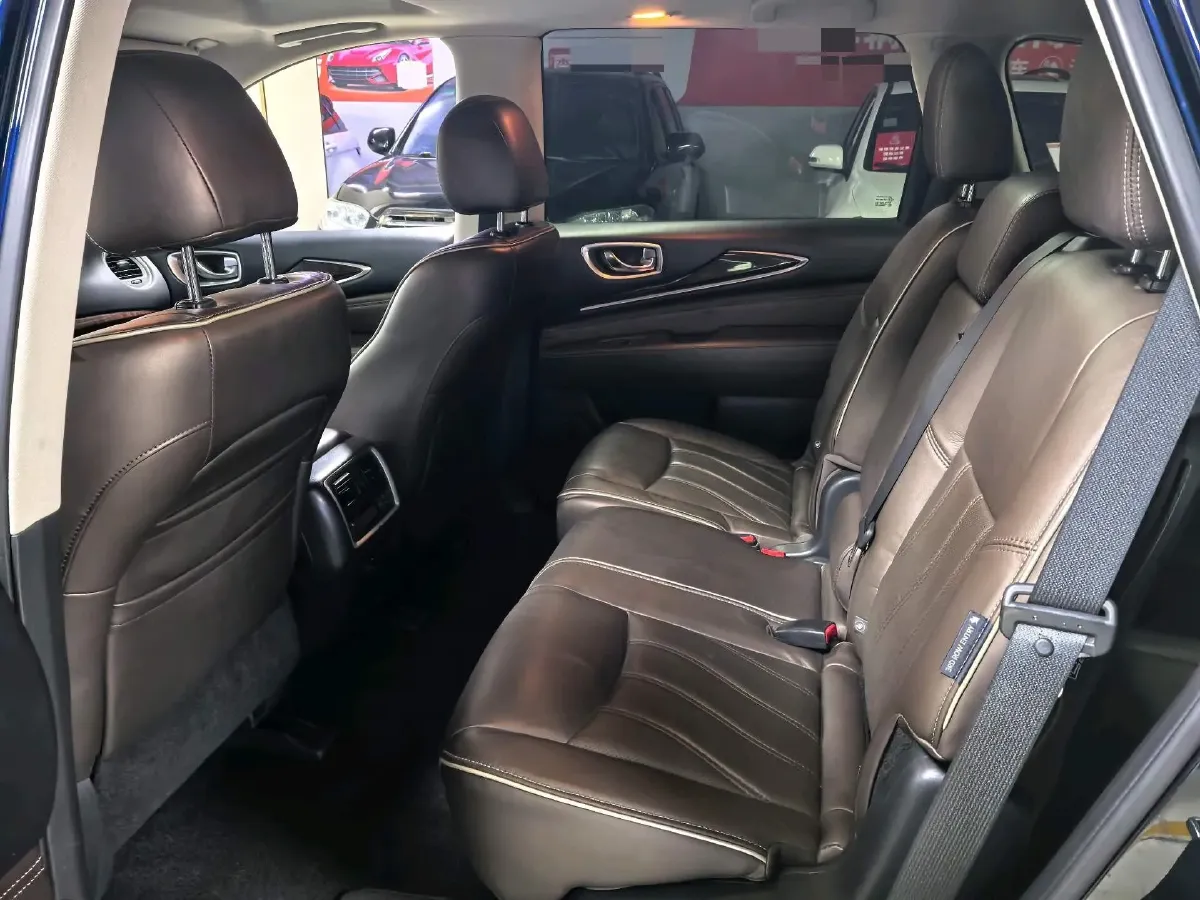 2016 Jaguar XF 2.0T 240HP L4 8AT,autocango,china used car exporter,china ev exporter,chinese used car exporter,chinese used ev exporter