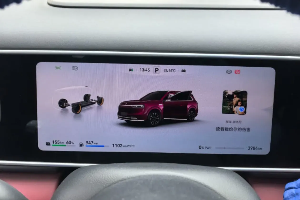 2026 AITO AITO M7 REEV 160HP REEV,autocango,china used car exporter,china ev exporter,chinese used car exporter,chinese used ev exporter