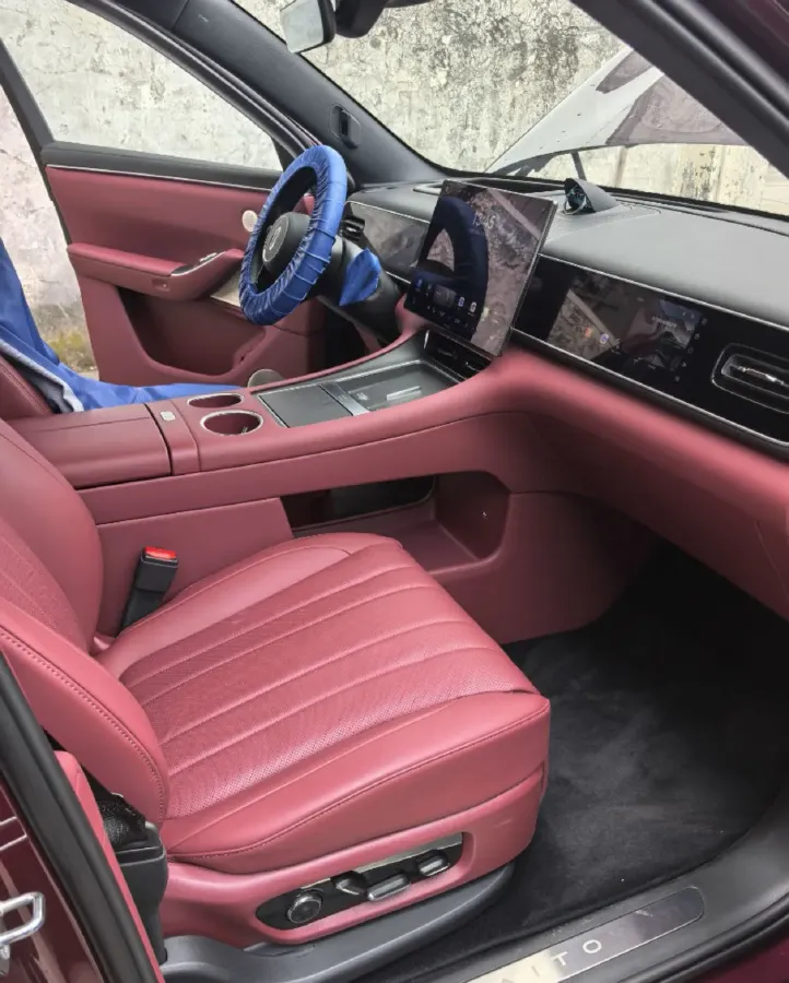 2026 AITO AITO M7 REEV 160HP REEV,autocango,china used car exporter,china ev exporter,chinese used car exporter,chinese used ev exporter