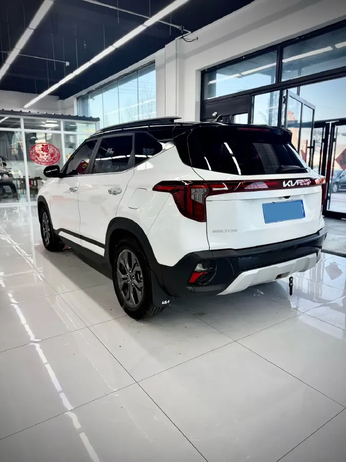 2023 Kia Seltos 1.5L 115HP L4 CVT,autocango,china used car exporter,china ev exporter,chinese used car exporter,chinese used ev exporter