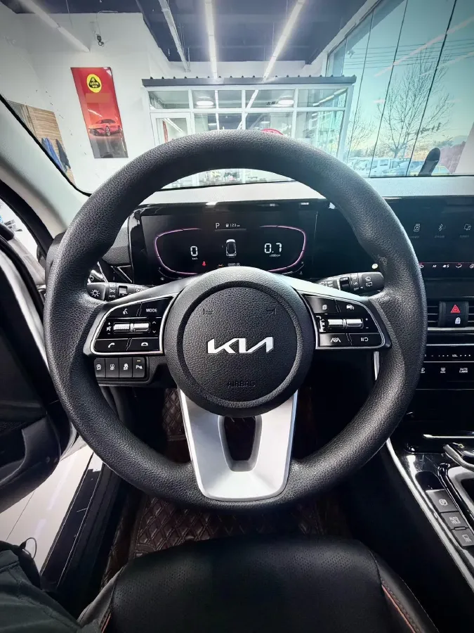 2023 Kia Seltos 1.5L 115HP L4 CVT,autocango,china used car exporter,china ev exporter,chinese used car exporter,chinese used ev exporter