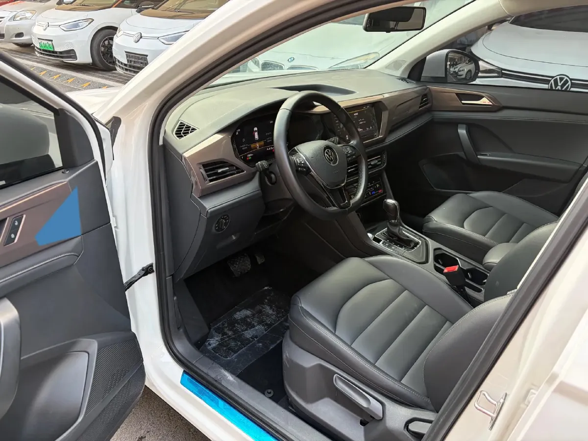 2022 Ford Transit 2.0T 202HP L4 6AT,autocango,china used car exporter,china ev exporter,chinese used car exporter,chinese used ev exporter