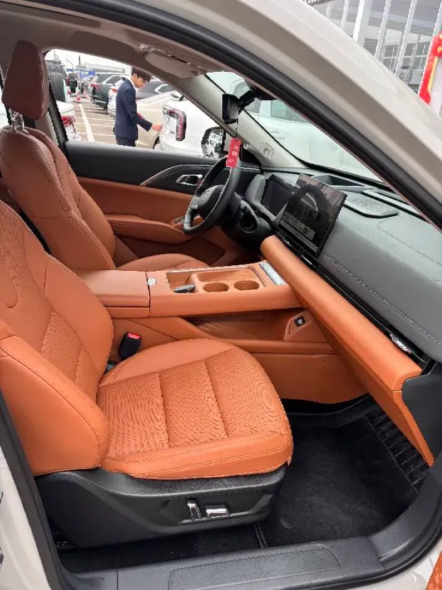 2025 Haval Fierce Dragon MAX 1.5L 116HP L4 2DHT PHEV,autocango,china used car exporter,china ev exporter,chinese used car exporter,chinese used ev exporter
