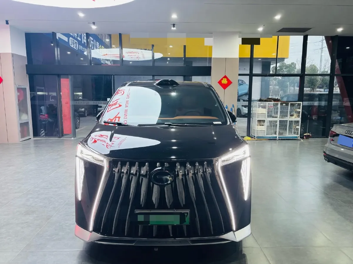 2026 GAC Trumpchi M8 2.0T 190HP L4 2DHT PHEV,autocango,china used car exporter,china ev exporter,chinese used car exporter,chinese used ev exporter
