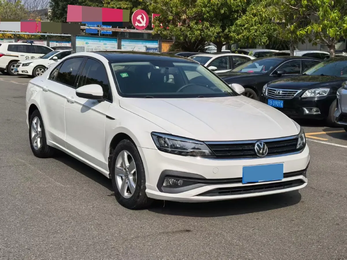 2019 Volkswagen T-Cross 1.4T 150HP L4 7DCT,autocango,china used car exporter,china ev exporter,chinese used car exporter,chinese used ev exporter