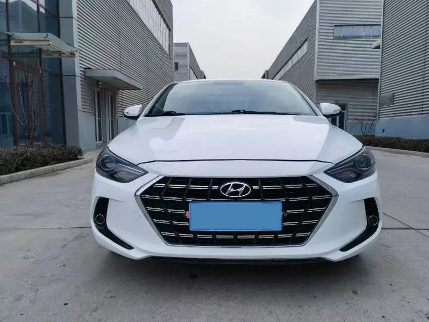 2020 Hyundai Elantra 1.5L 115HP L4 CVT,autocango,china used car exporter,china ev exporter,chinese used car exporter,chinese used ev exporter